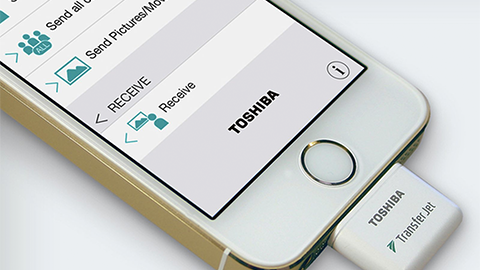【TOSHIBA】”iPhone”、”iPad” に対応した “TransferJet™” アダプター “TJM35420LT” を発表